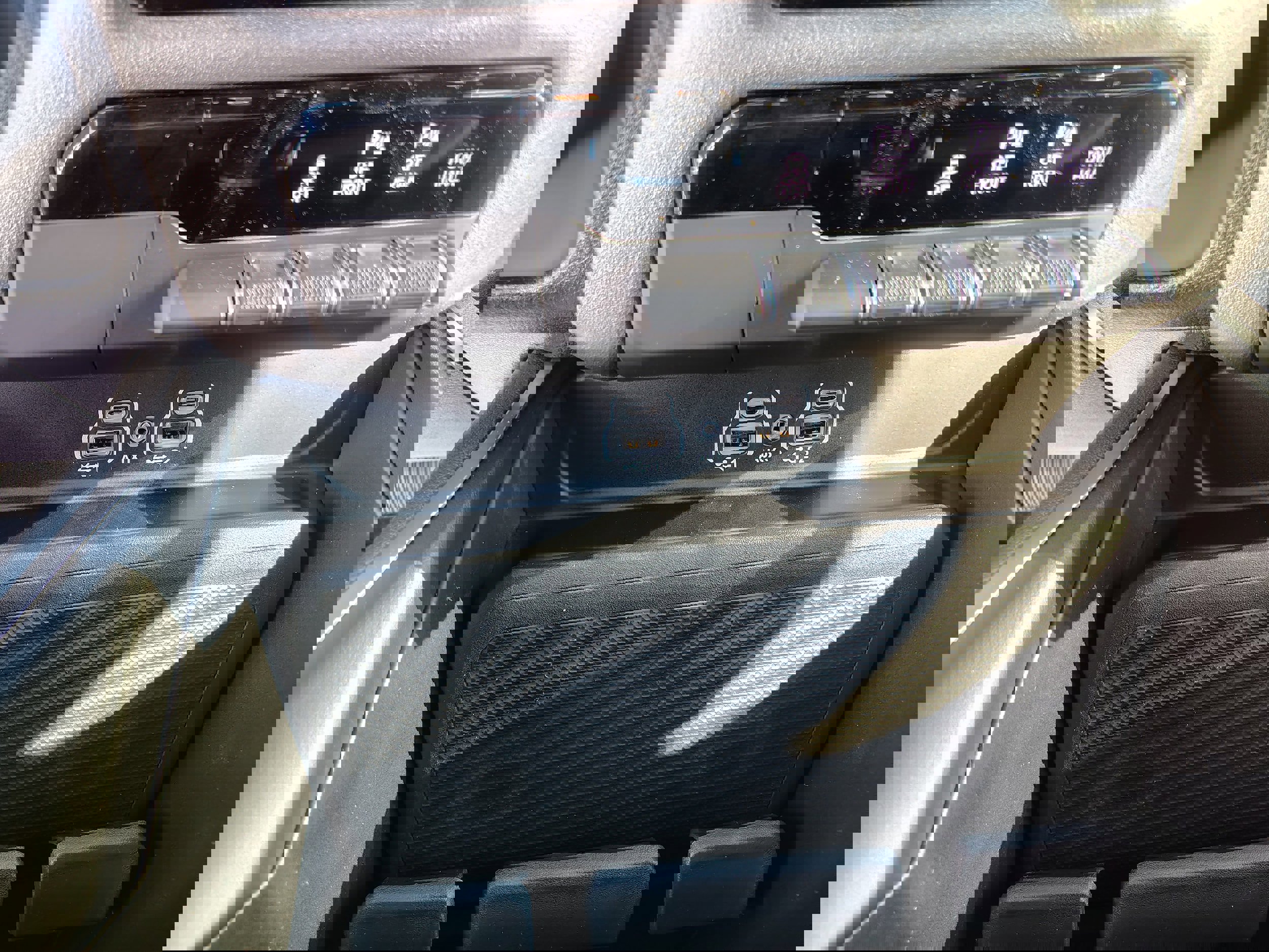 New 2026 RAM 1500 Express image 33