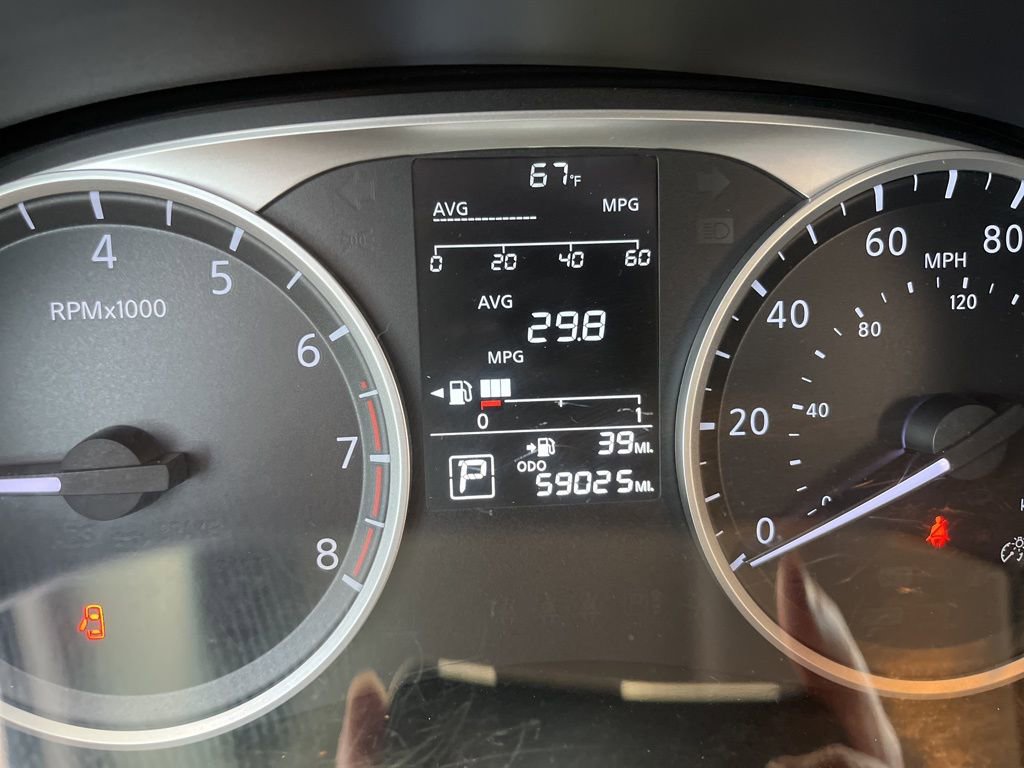 Used 2021 Nissan Kicks S image 22