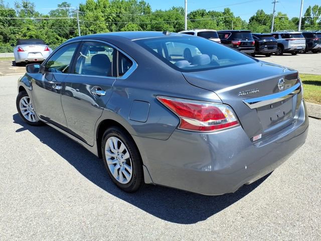 Used 2015 Nissan Altima 2.5 S w/ Power Driver Seat Package FWD image 15