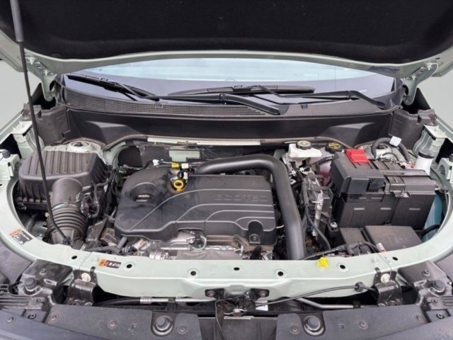 Used 2026 Chevrolet Equinox LT FWD image 40