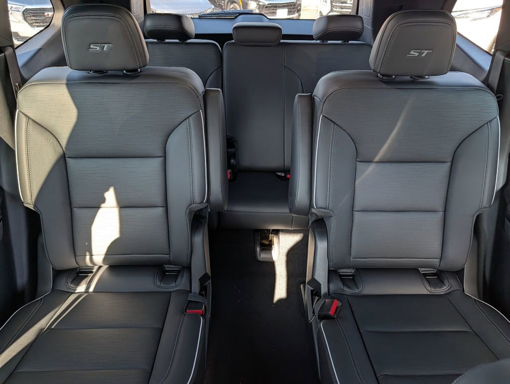 New 2026 Buick Enclave Sport Touring w/ Power Package image 28