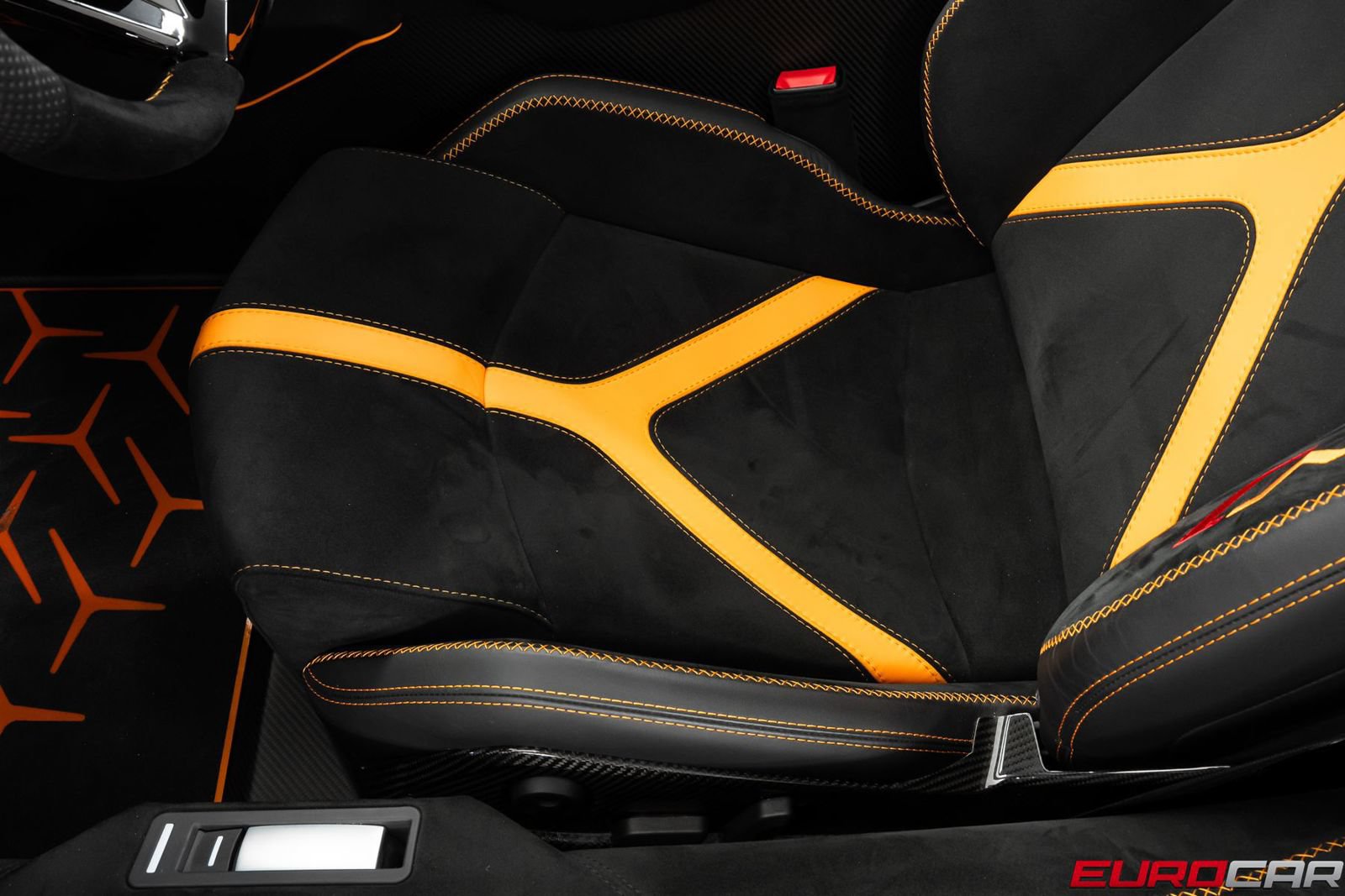 Used 2021 Lamborghini Aventador SVJ AWD/4WD image 51