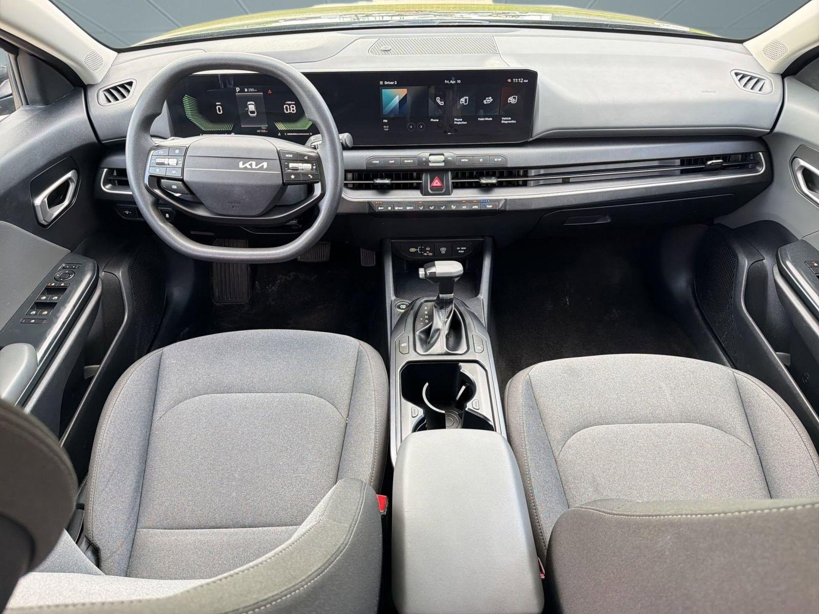 Used 2025 Kia K4 LXS FWD image 16