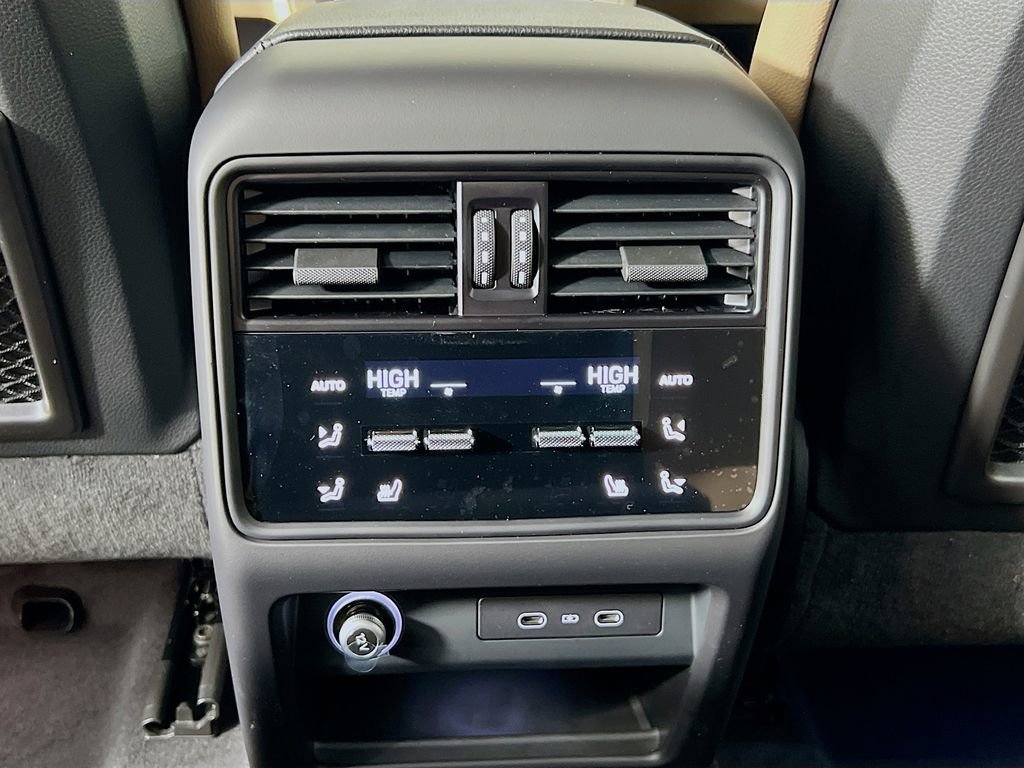 New 2026 Porsche Cayenne image 26