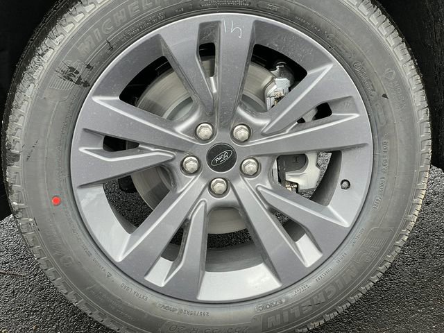 New 2026 Ford Explorer Active w/ Active Comfort Package image 9