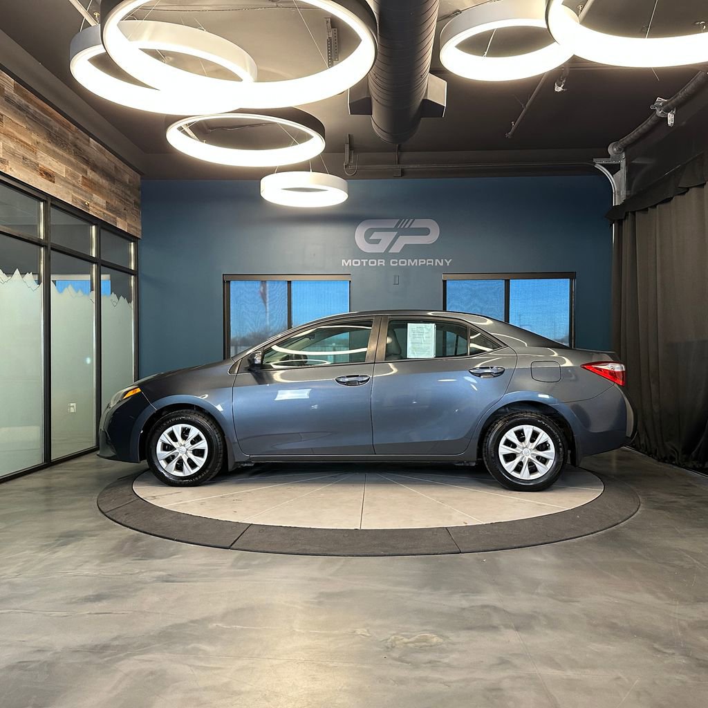 Used 2015 Toyota Corolla L image 6