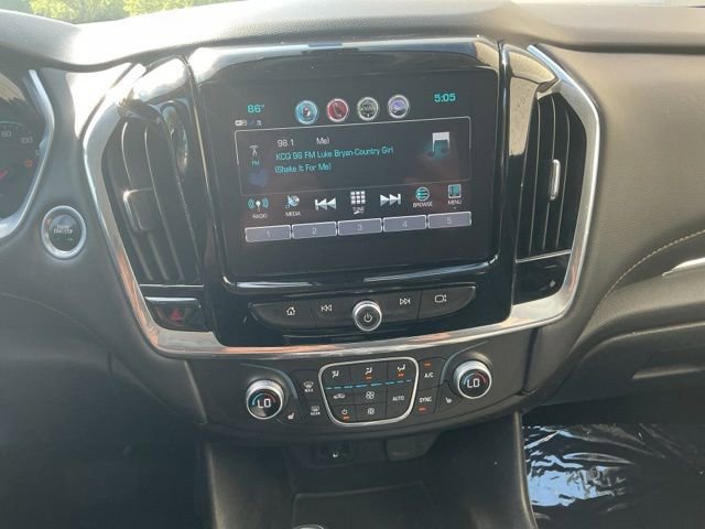 Used 2018 Chevrolet Traverse LT w/ LPO, Floor Liner Package AWD/4WD image 23