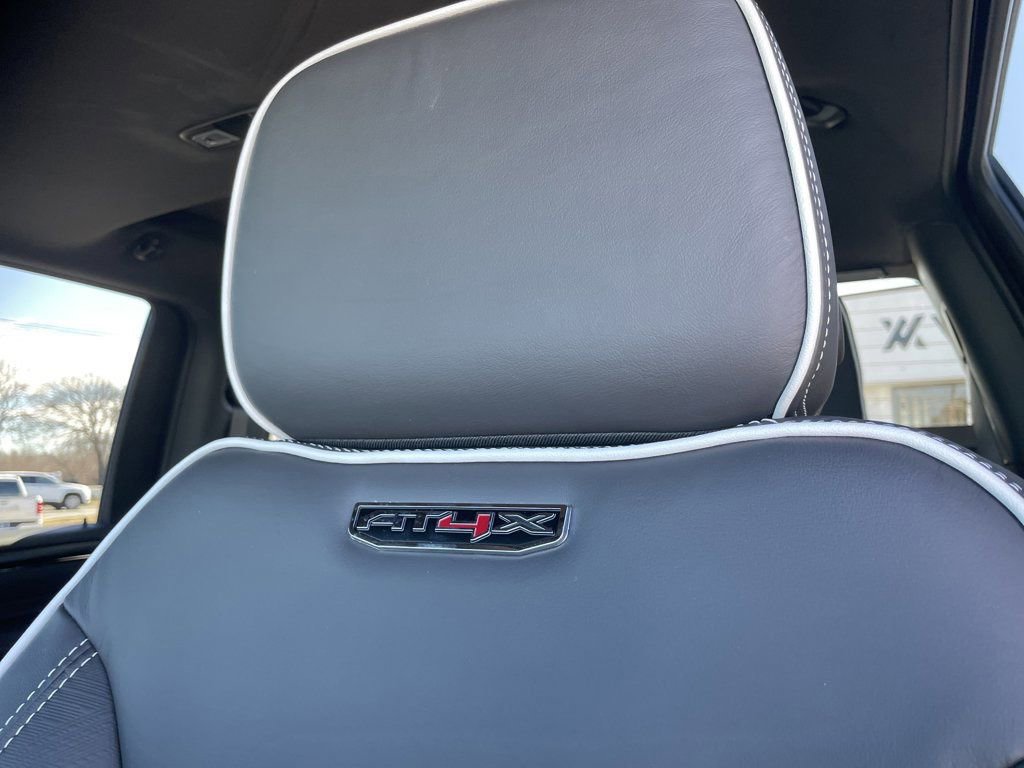 New 2026 GMC Sierra 2500 AT4X image 32