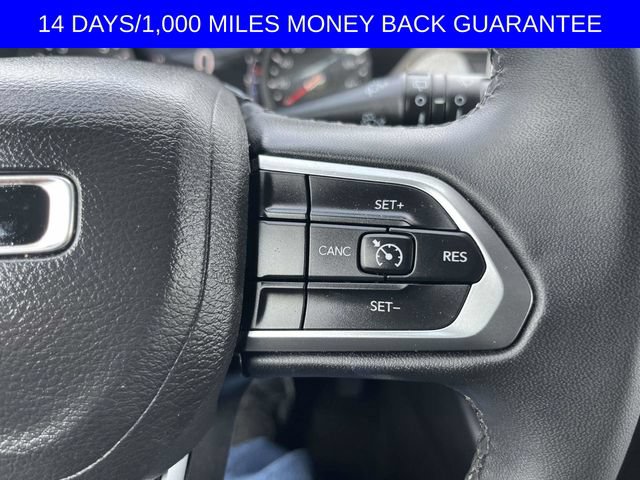 Used 2024 Jeep Compass Latitude AWD/4WD image 17