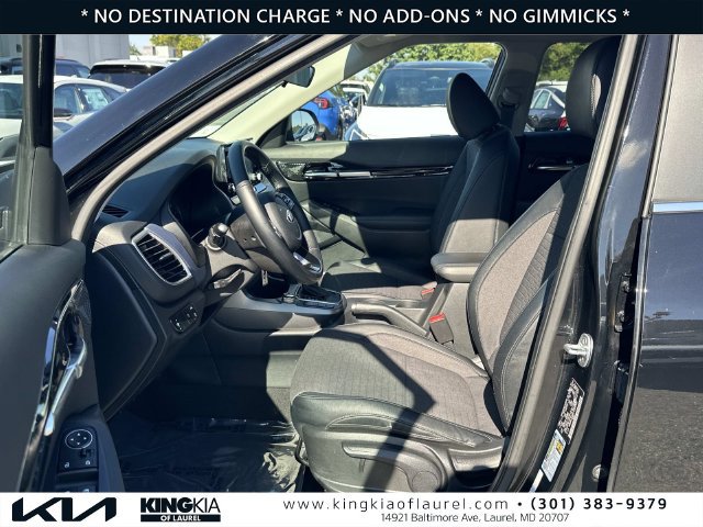 Used 2021 Kia Seltos S AWD/4WD image 21