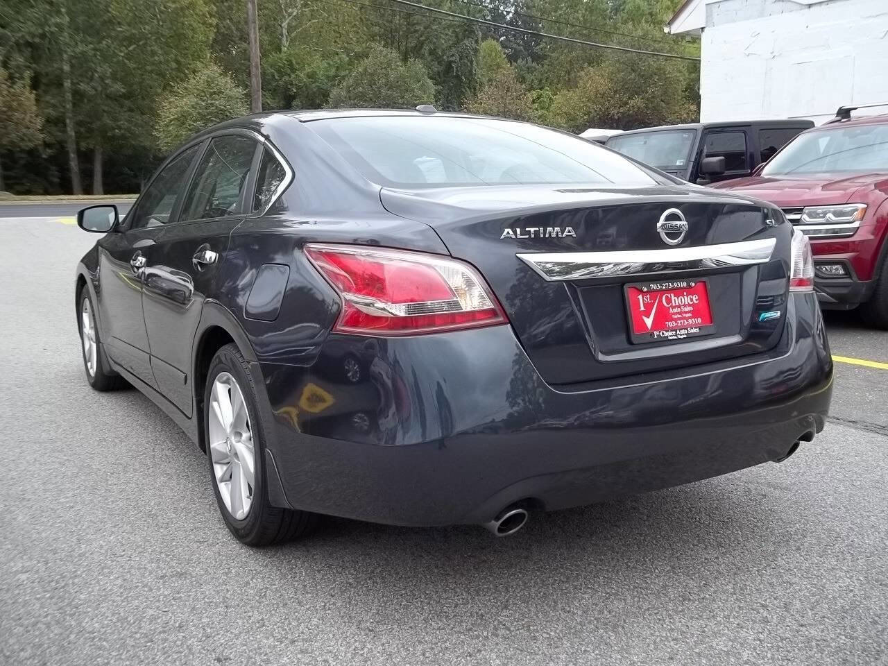 Used 2013 Nissan Altima 2.5 SL w/ Technology Pkg image 2