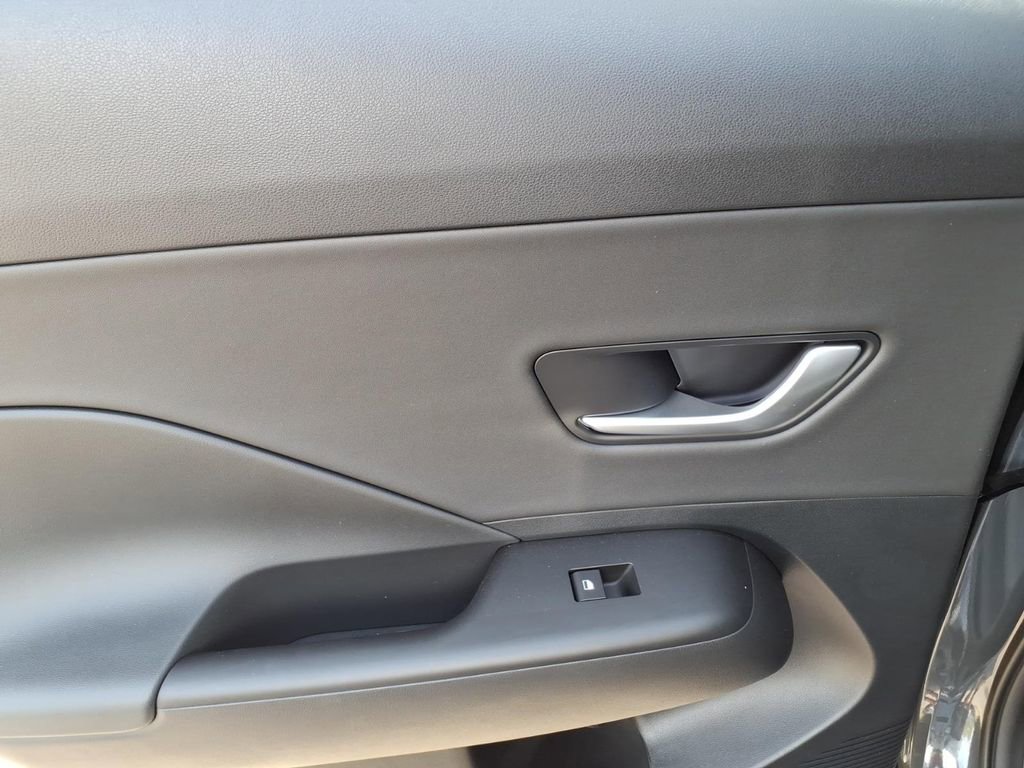 New 2026 Hyundai Kona Limited FWD image 9