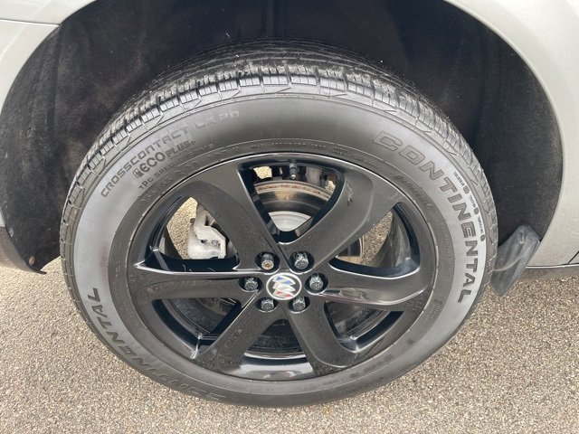 Used 2023 Buick Enclave Essence w/ Sport Touring Edition image 6