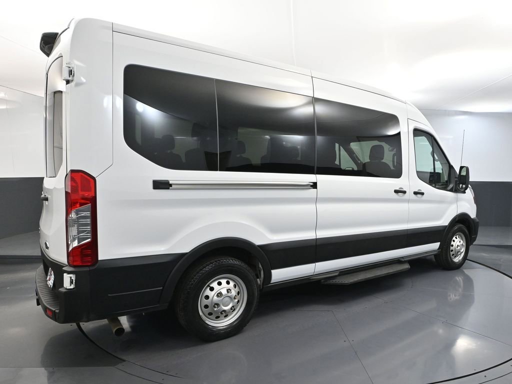 Used 2023 Ford Transit 350 XL image 6