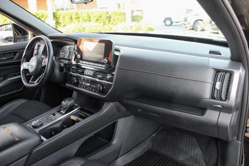 Used 2023 Nissan Pathfinder Rock Creek AWD/4WD image 35