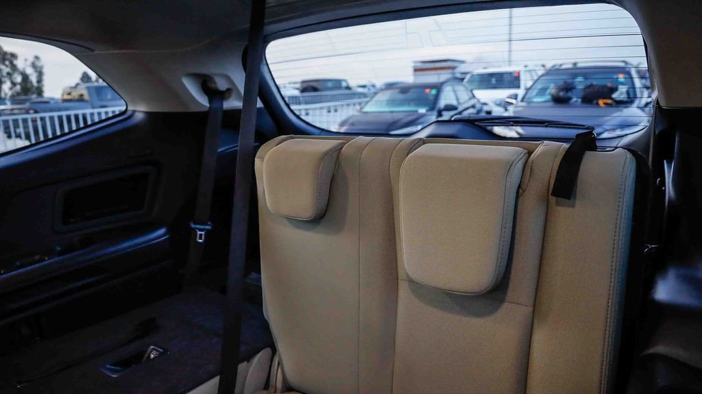 Used 2025 Subaru Ascent Premium image 23