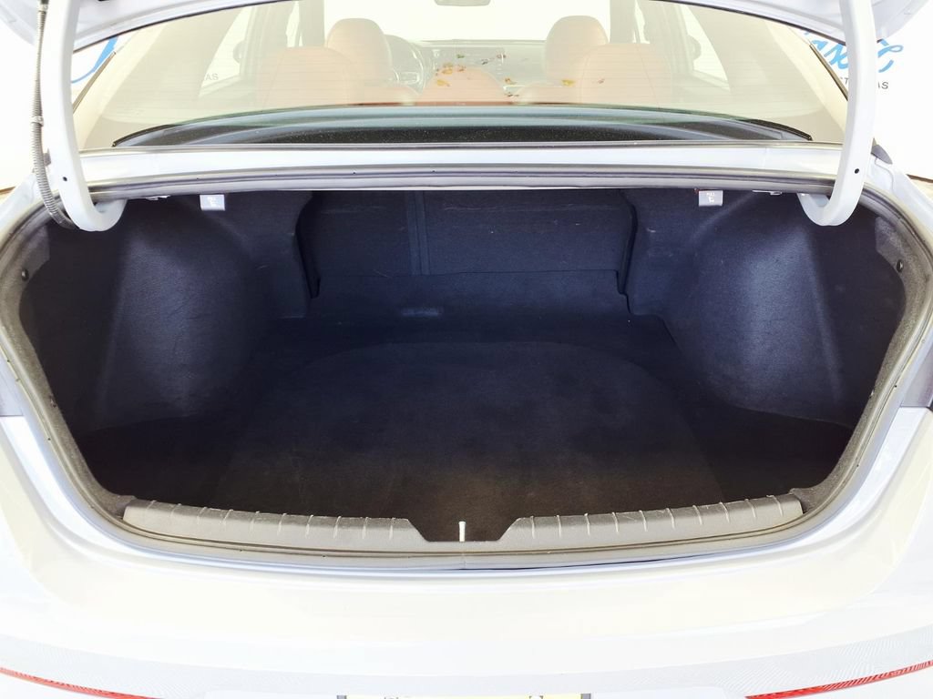 Used 2023 Kia K5 GT-Line w/ GT-Line Premium Package FWD image 9