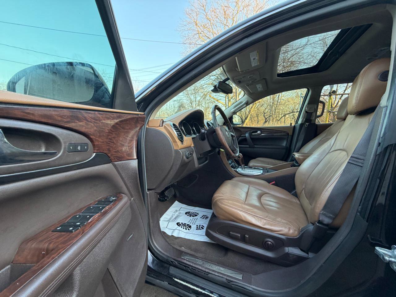 Used 2016 Buick Enclave Leather image 16