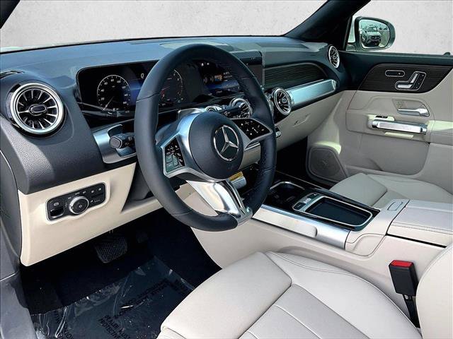 New 2026 Mercedes-Benz GLB 250 image 8