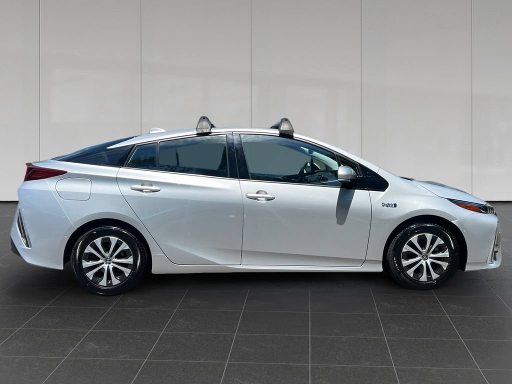 Used 2020 Toyota Prius Prime Limited FWD image 6