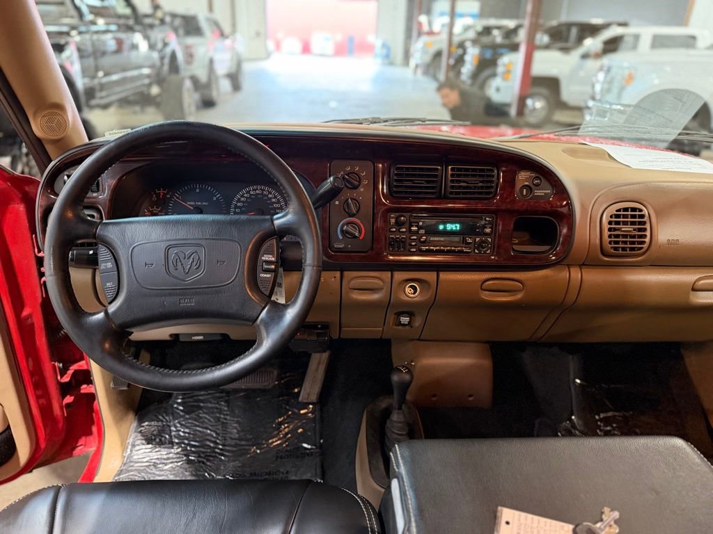 Used 1997 Dodge Ram 3500 Truck 4x4 Club Cab image 9