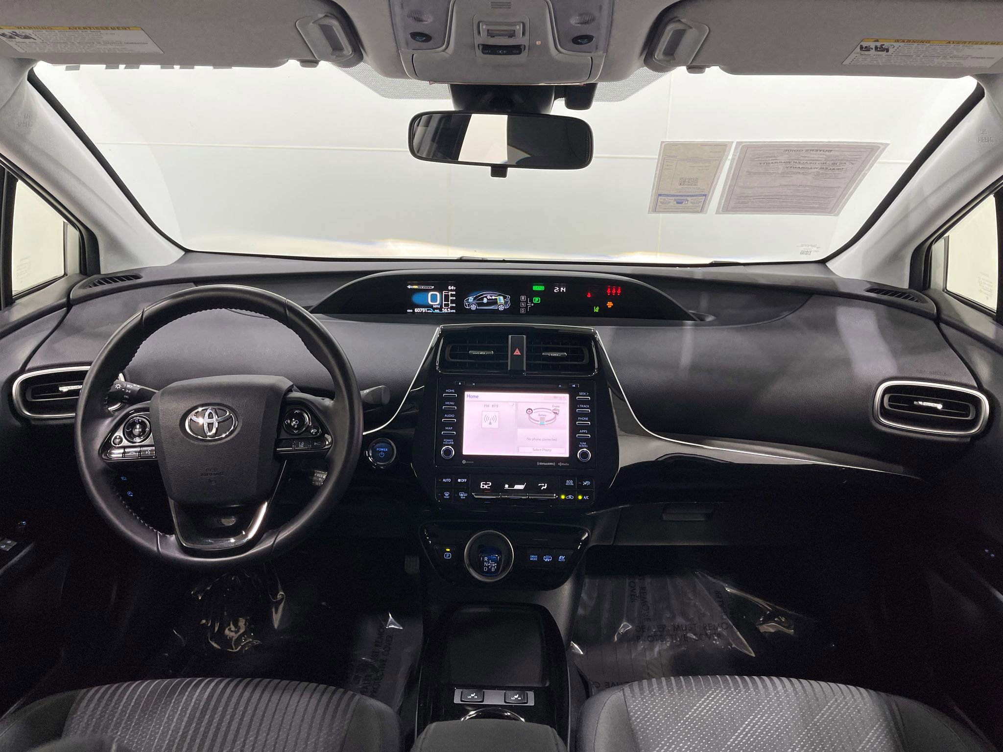 Used 2020 Toyota Prius Prime LE image 17