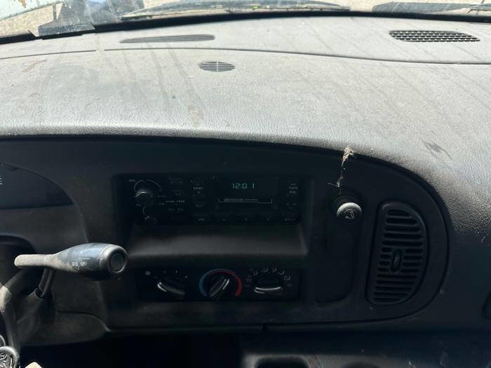 Used 2003 Dodge B2500 RWD image 39