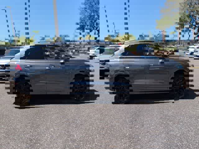 Used 2019 Audi Q8 Premium Plus w/ Premium Plus image 9