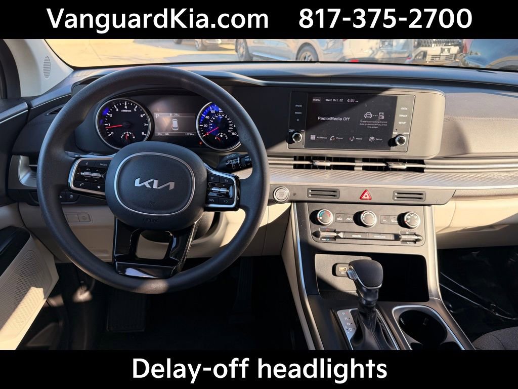Certified 2024 Kia Carnival LX image 16
