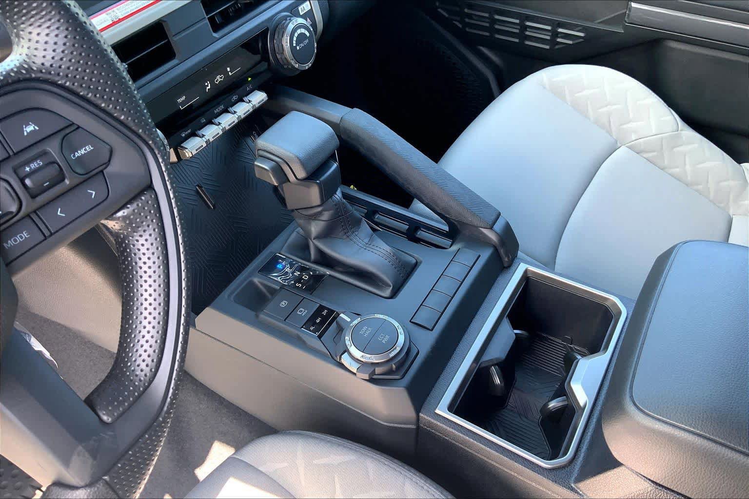 New 2026 Toyota Tacoma SR5 AWD/4WD image 7