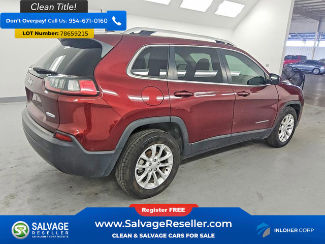 Used 2019 Jeep Cherokee Latitude w/ Popular Appearance Group image 4