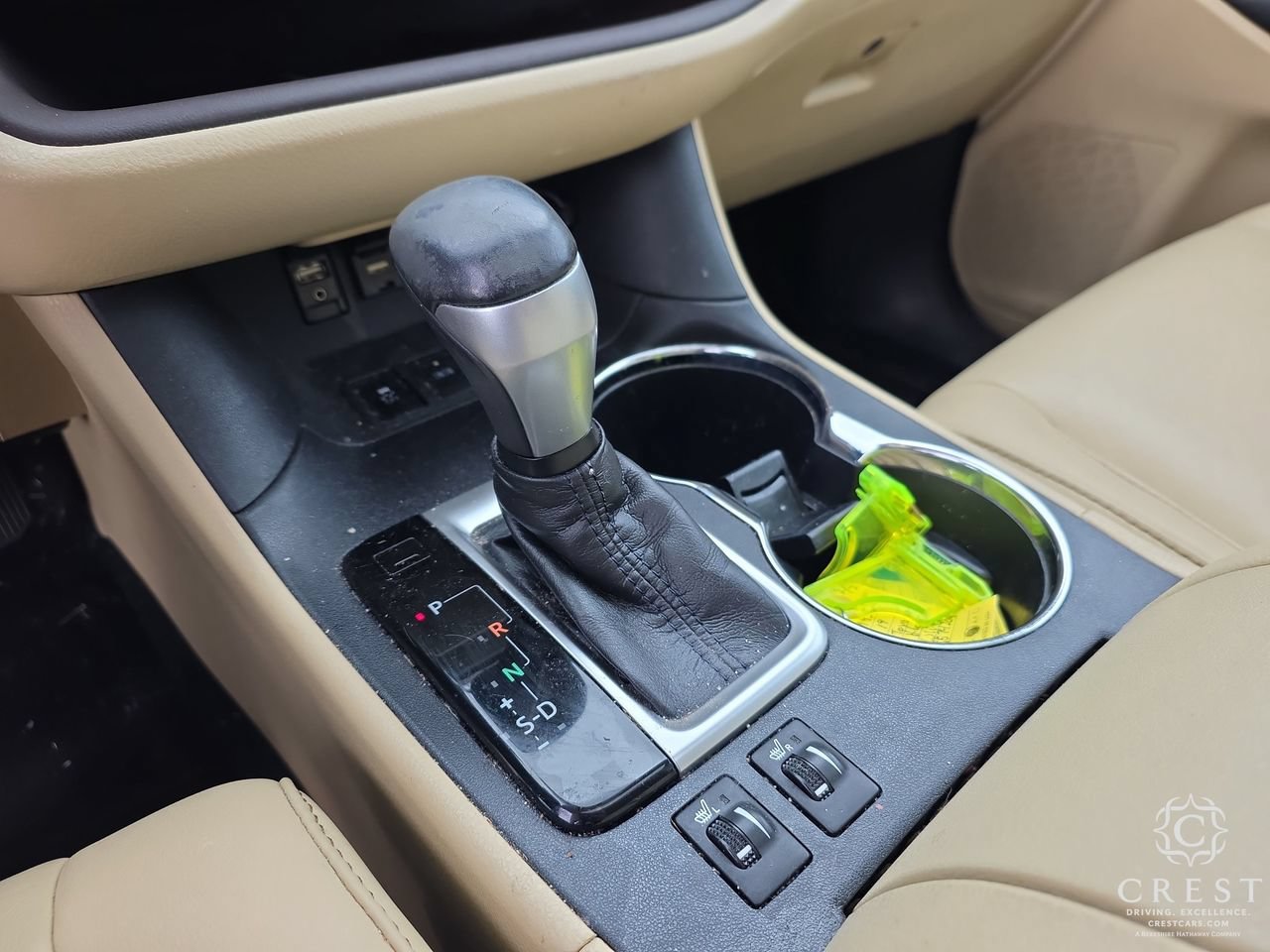 Used 2019 Toyota Highlander XLE FWD image 22