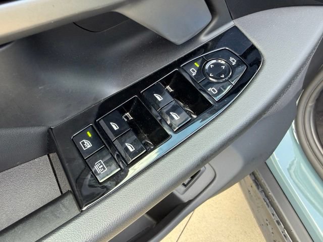 Used 2026 BMW 540i xDrive AWD/4WD image 12