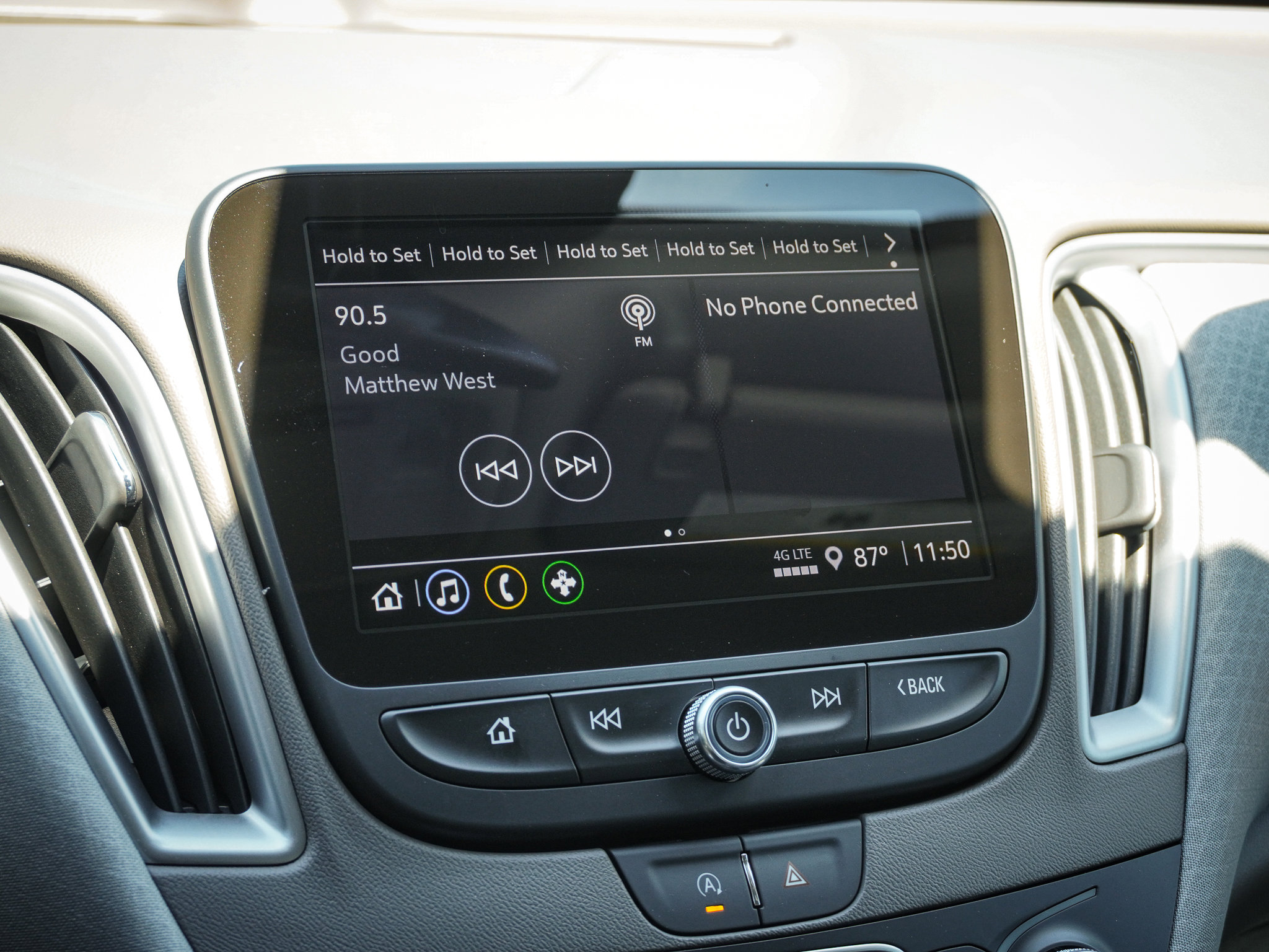 Used 2024 Chevrolet Malibu LS FWD image 25