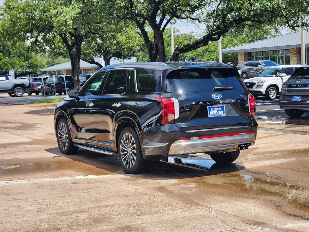 Used 2025 Hyundai Palisade Calligraphy FWD image 7