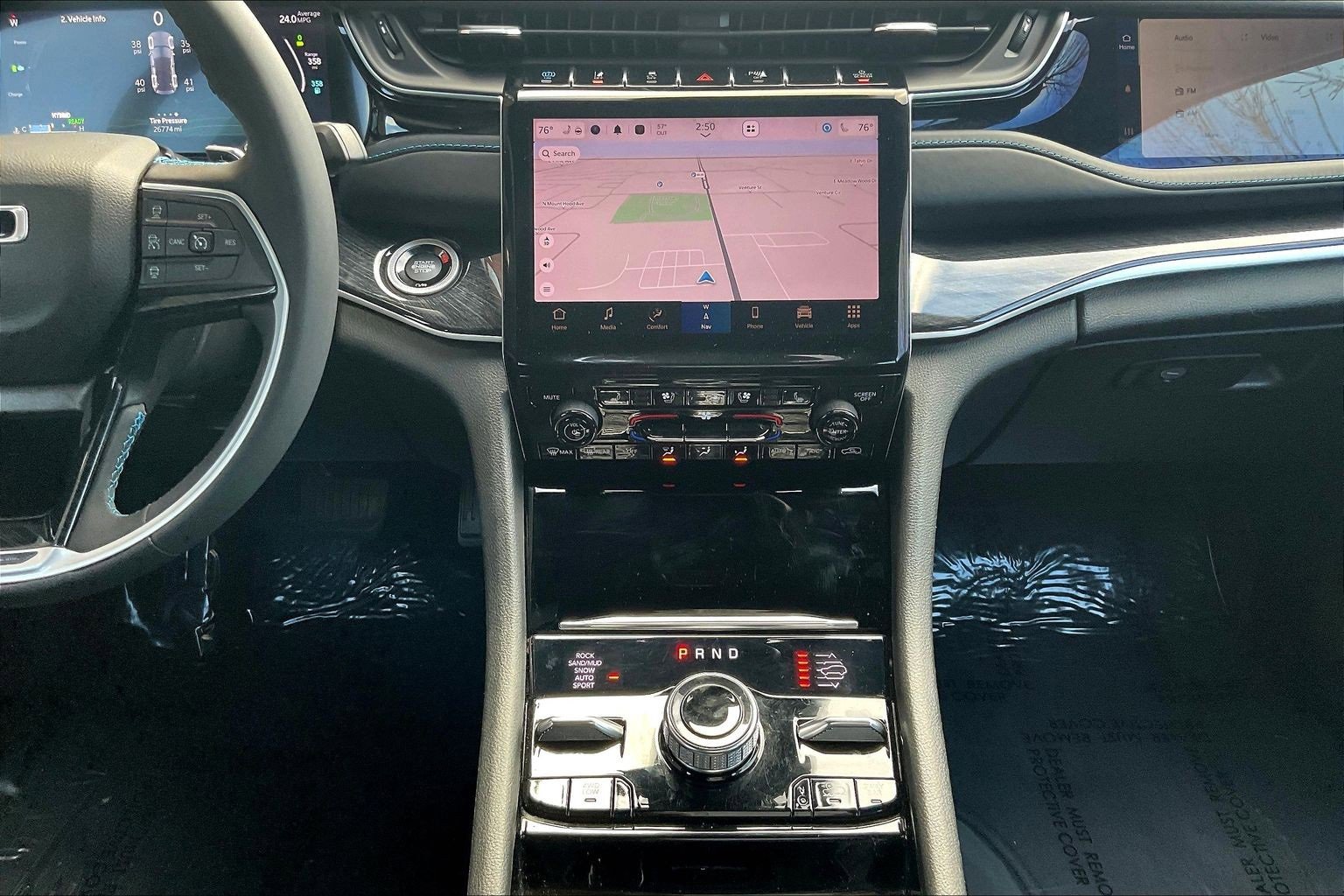 Used 2022 Jeep Grand Cherokee Trailhawk image 7