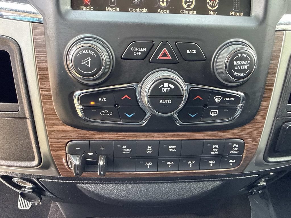 Used 2017 RAM 2500 Longhorn w/ Convenience Group RWD image 33