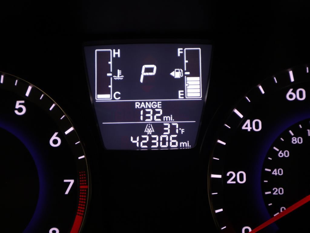 Used 2017 Hyundai Accent SE image 28