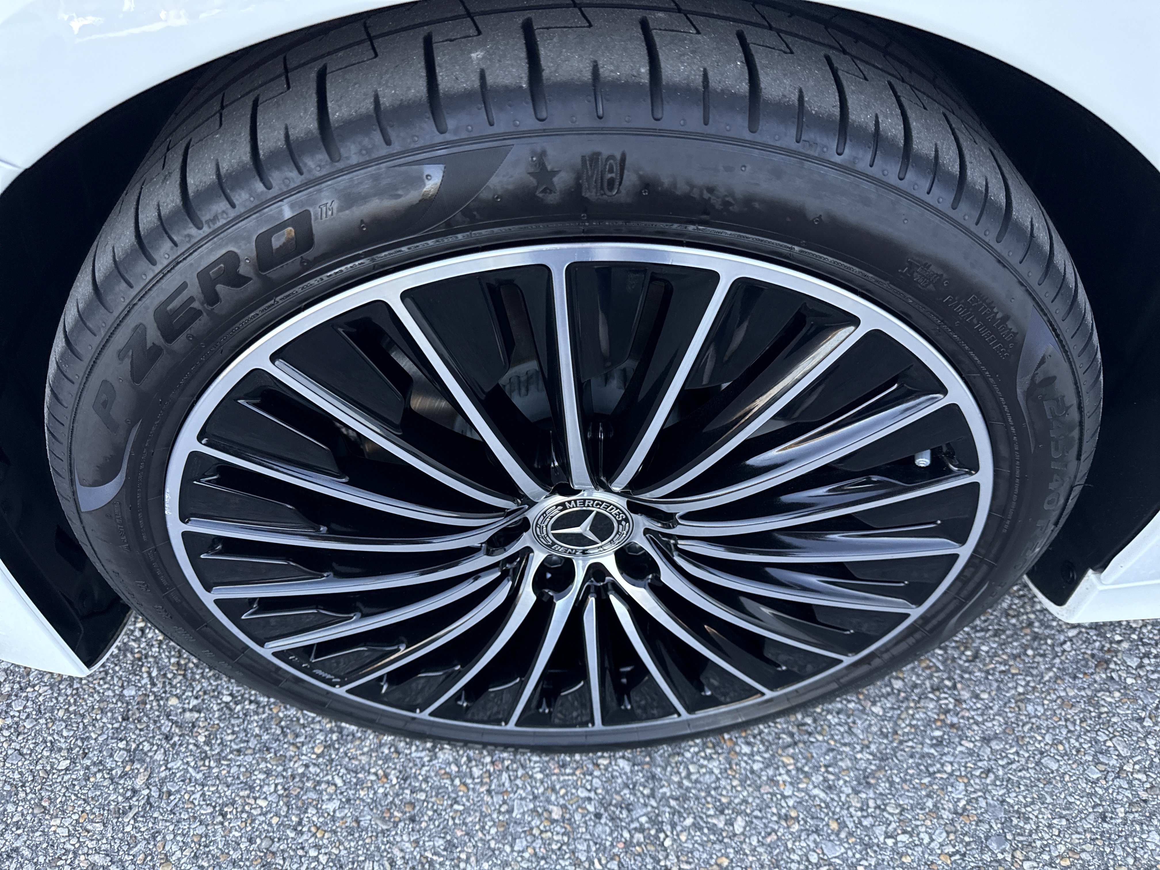 Certified 2024 Mercedes-Benz E 350 4MATIC Sedan image 19