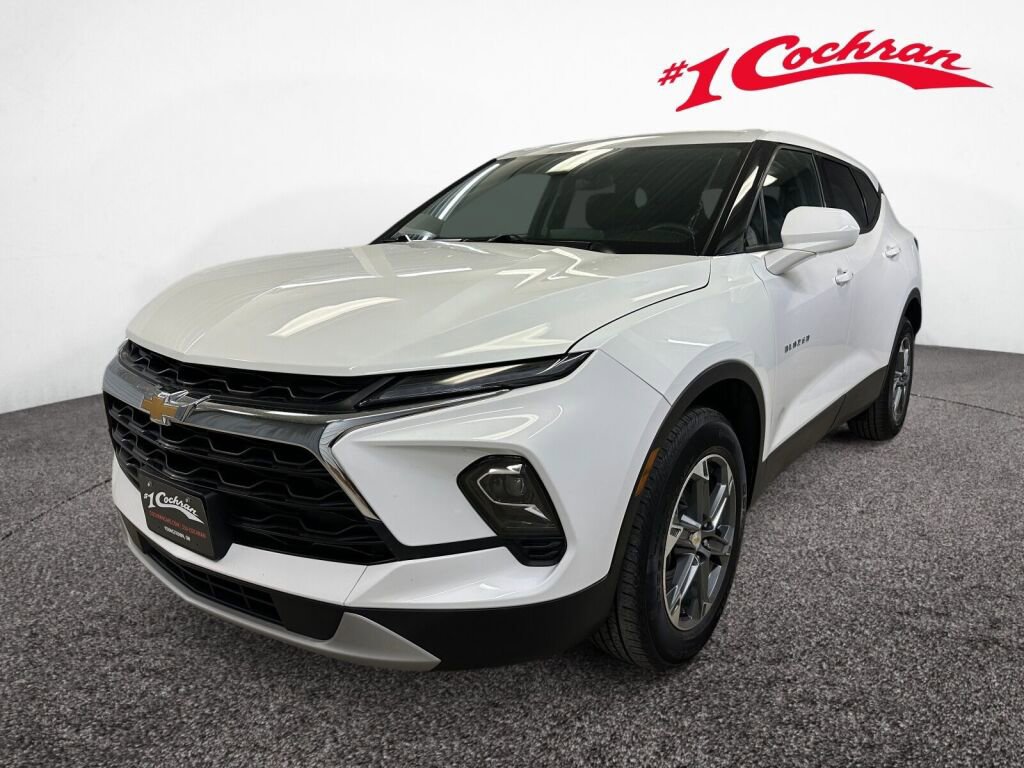 Used 2025 Chevrolet Blazer LT AWD/4WD image 34