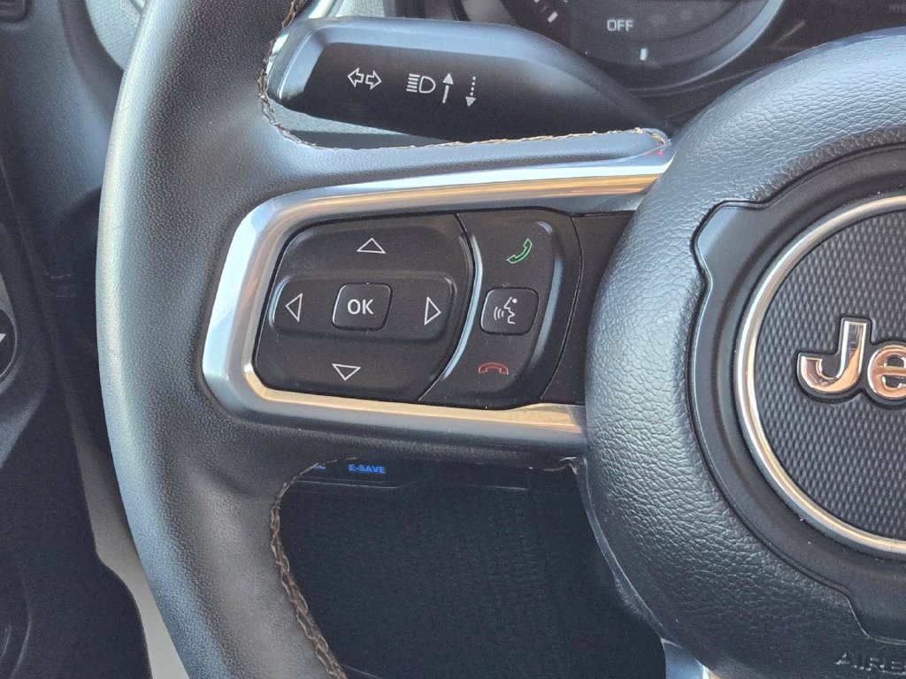 Used 2024 Jeep Wrangler Unlimited Sahara AWD/4WD image 15