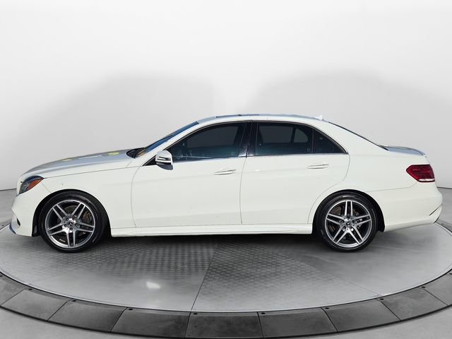 Used 2014 Mercedes-Benz E 350 4MATIC Sedan image 2