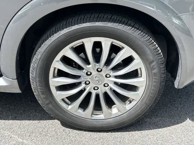 Used 2017 INFINITI QX80 4WD w/ Driver Assistance Package image 5