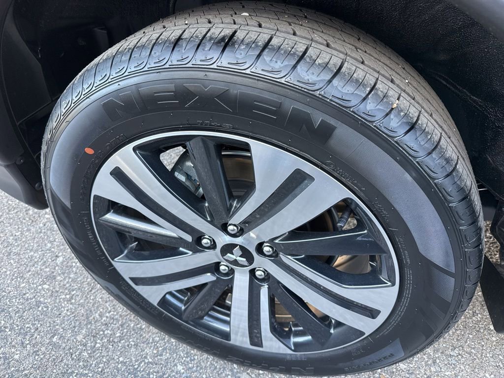 New 2026 Mitsubishi Outlander Sport ES image 12