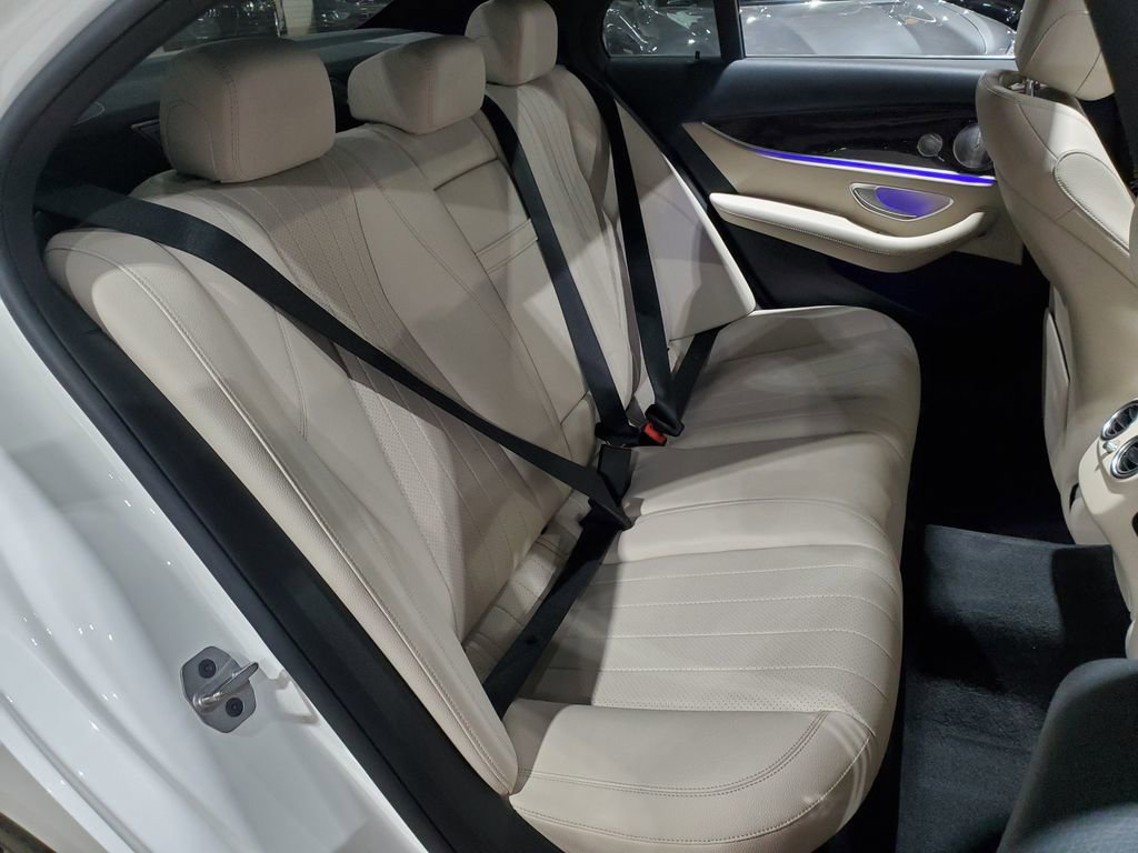Used 2020 Mercedes-Benz E 350 Sedan image 21