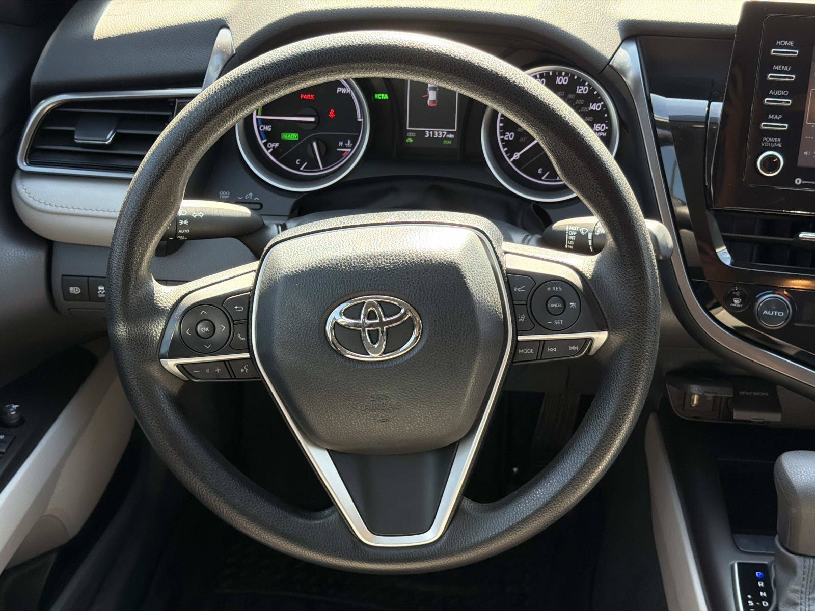Used 2023 Toyota Camry LE FWD image 25