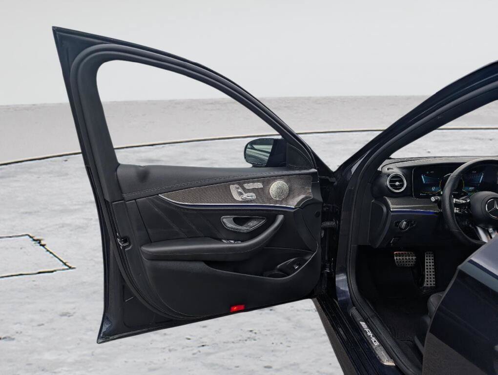 Used 2022 Mercedes-Benz E 53 AMG 4MATIC Sedan image 8