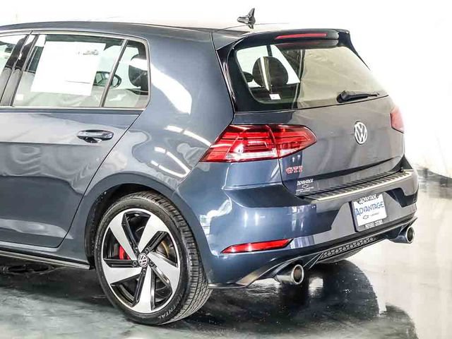 Used 2020 Volkswagen GTI SE FWD image 10