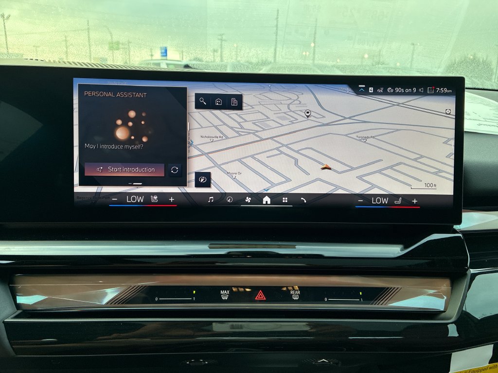 New 2027 BMW 550e xDrive w/ Premium Package AWD/4WD image 14