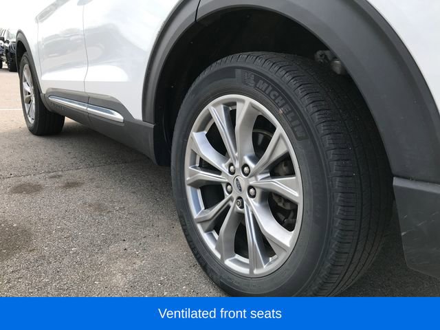 Used 2020 Ford Explorer Limited AWD/4WD image 14